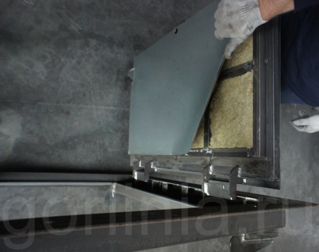 Напольный люк Стелс-У 700*1200п уголок утепленный образец